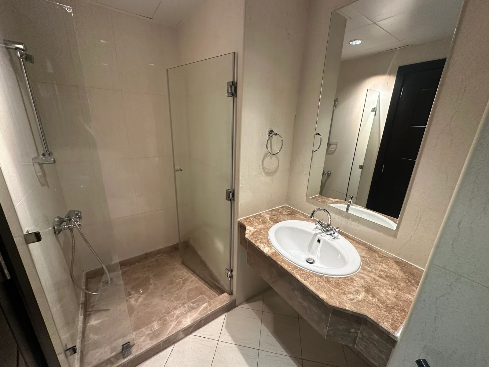 1+Office Higher Floor Panoramic City View