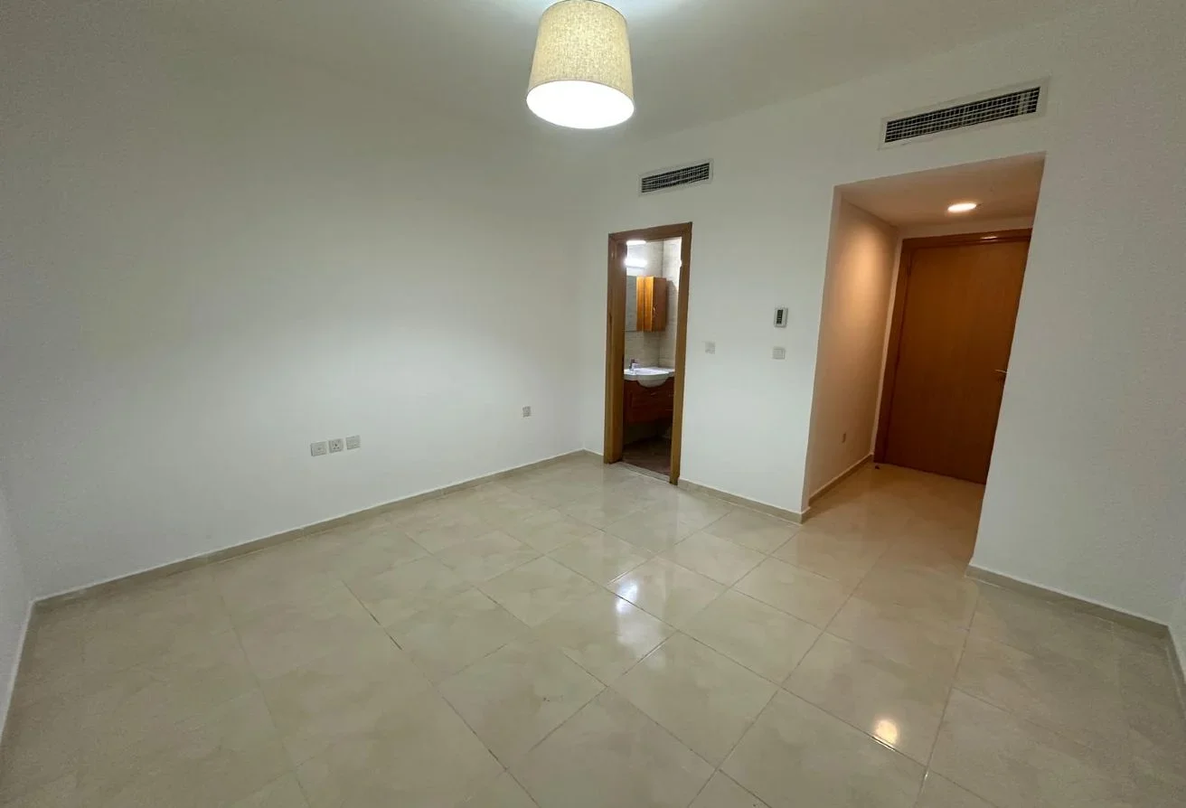 Best Deal 2BHK Semi-Furnished Apartment 7K QAR INC