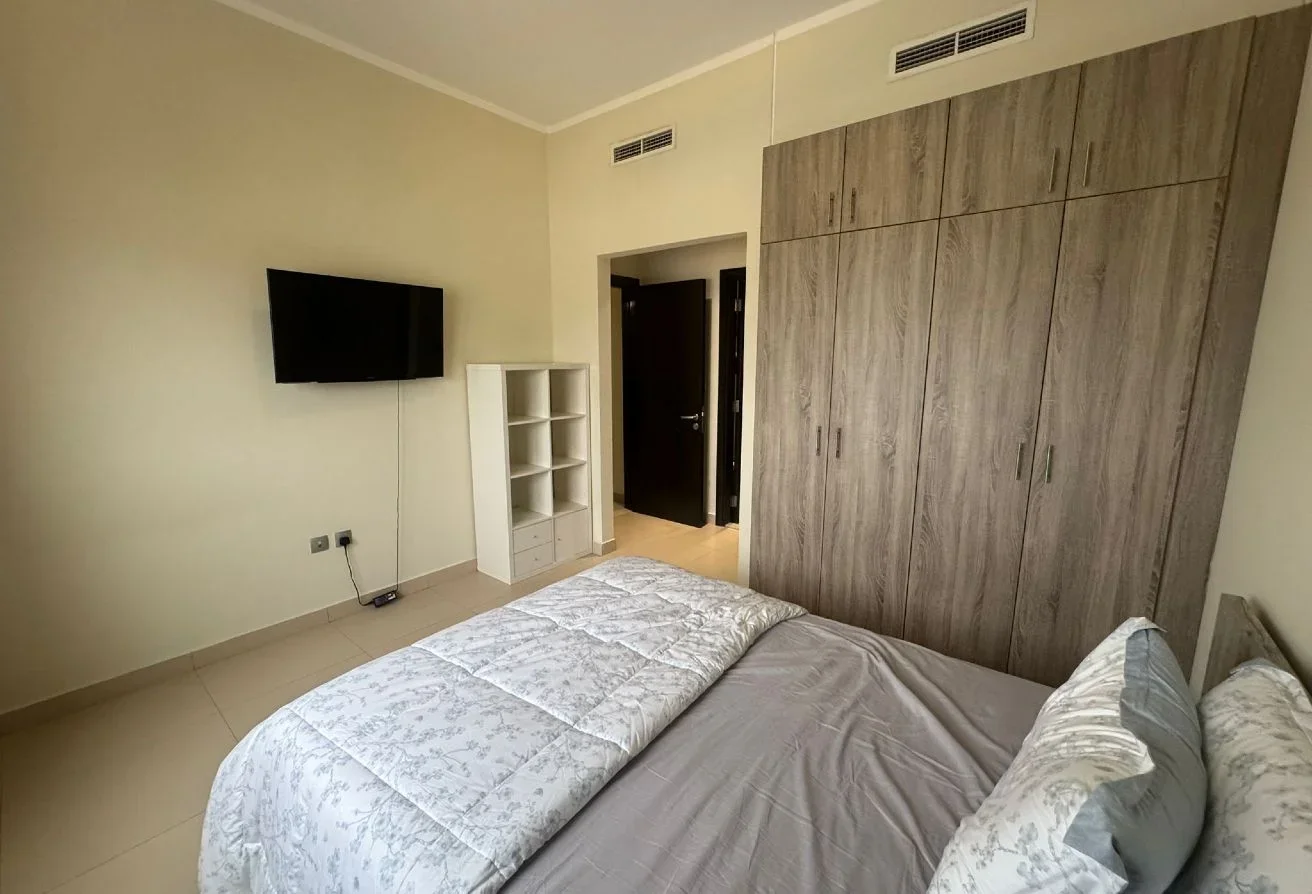 LAVISH 3+MAID FULLY FURNISHED BIG BALCONY AVAILABL