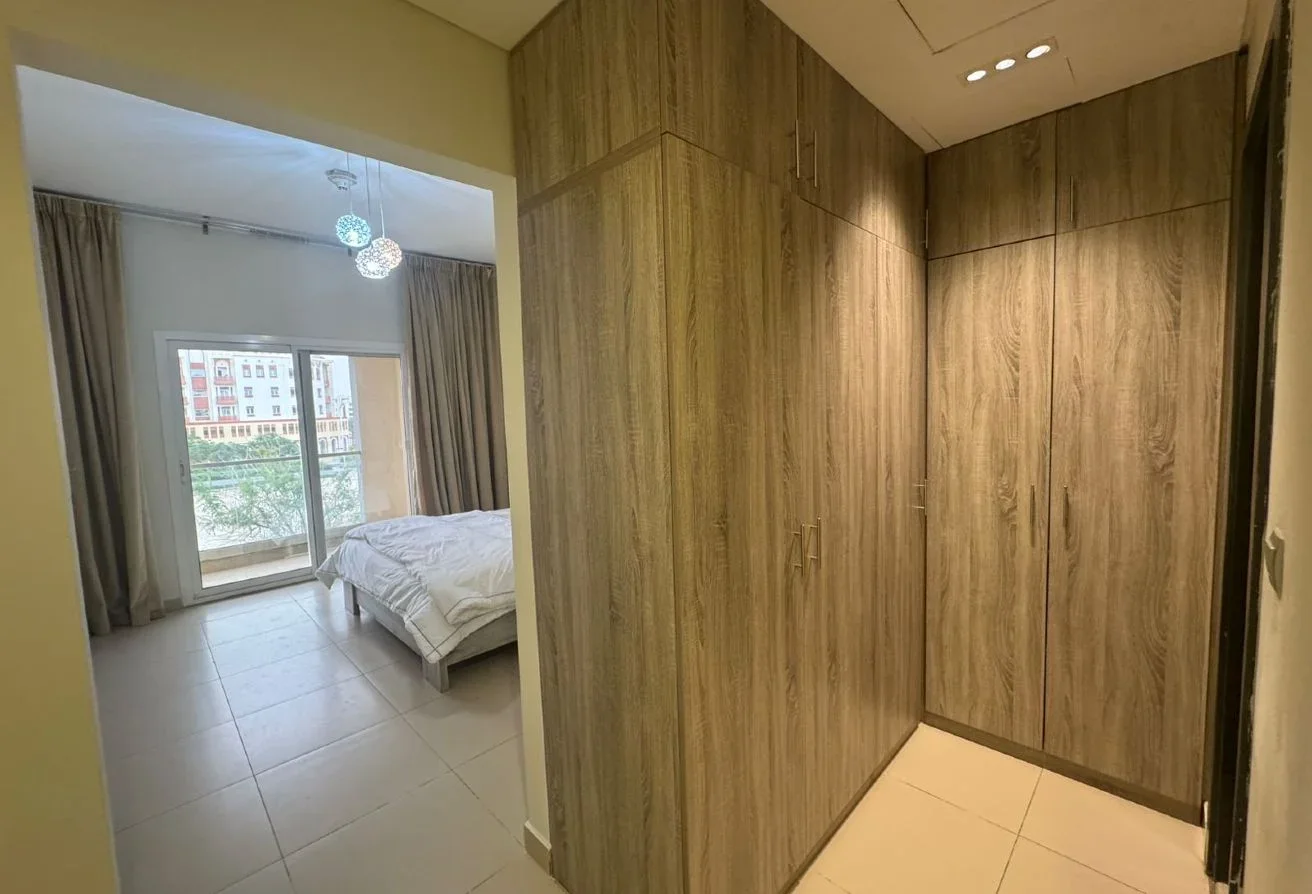 LAVISH 3+MAID FULLY FURNISHED BIG BALCONY AVAILABL
