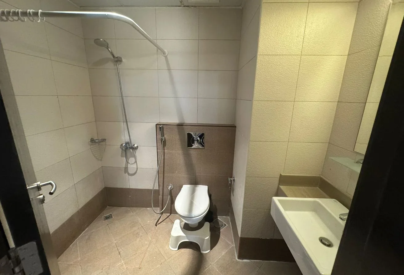 LAVISH 3+MAID FULLY FURNISHED BIG BALCONY AVAILABL