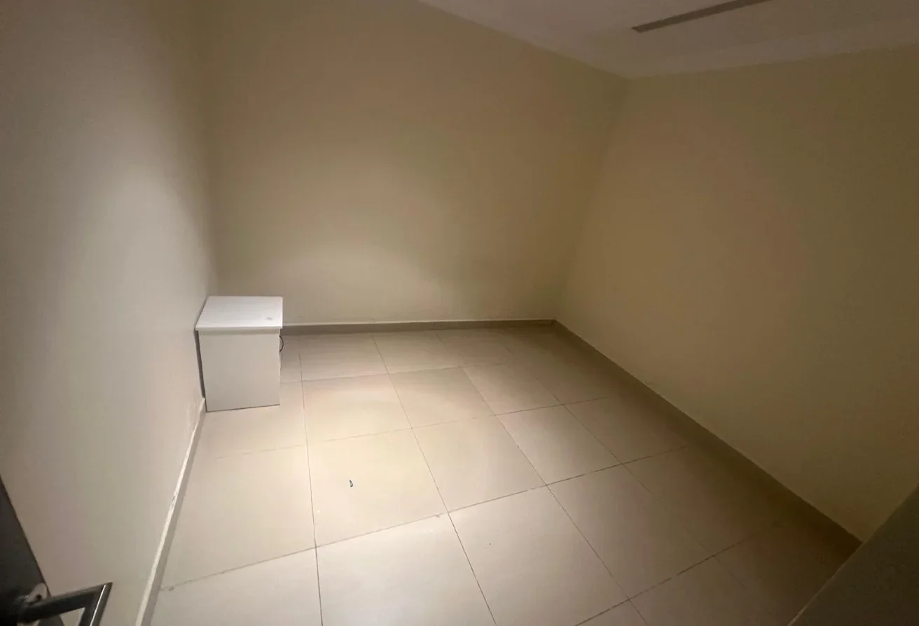 GREAT OFFER | 1BEDROOM+OFFICE SIDE MARINA VIEW