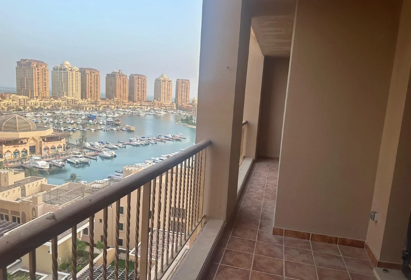 GREAT OFFER | 1BEDROOM+OFFICE SIDE MARINA VIEW