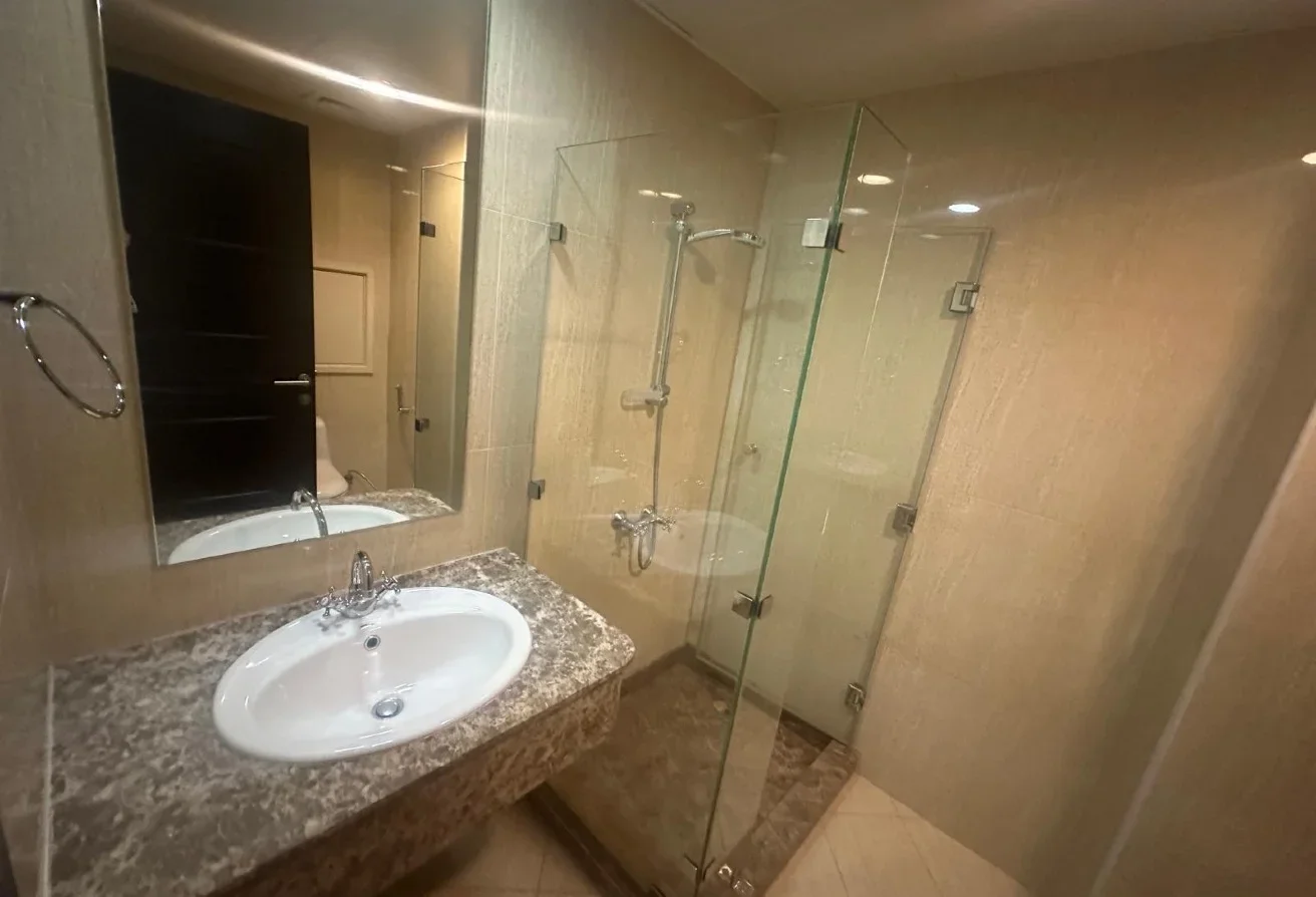 GREAT OFFER | 1BEDROOM+OFFICE SIDE MARINA VIEW