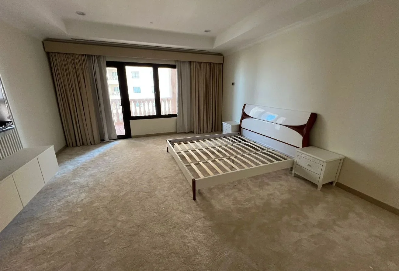"SPACIOUS 2 BHK APARTMENT AVAILABLE FOR RENT"