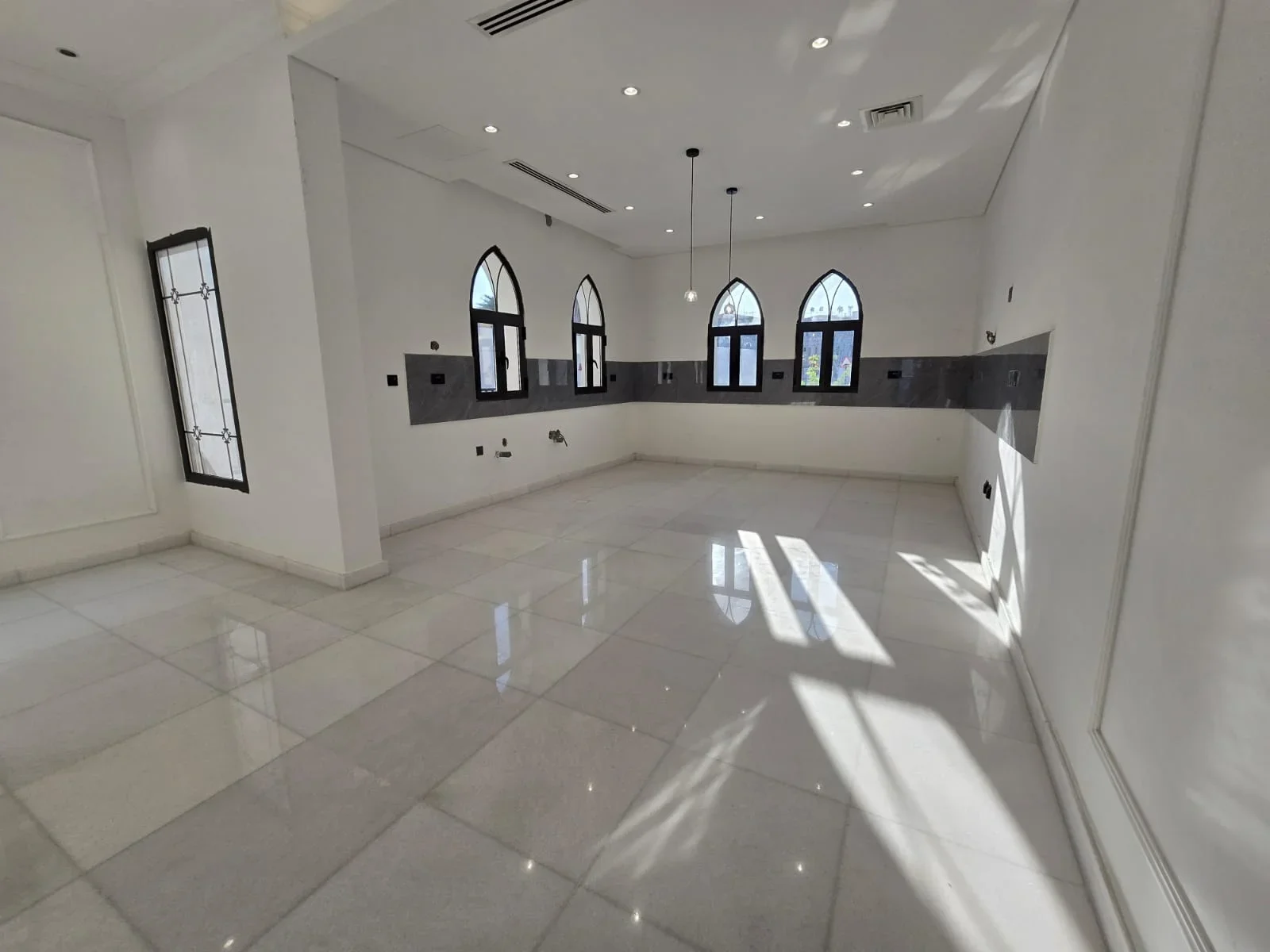 ​Top Projects with 2% Down Payment & Sea Views $$$