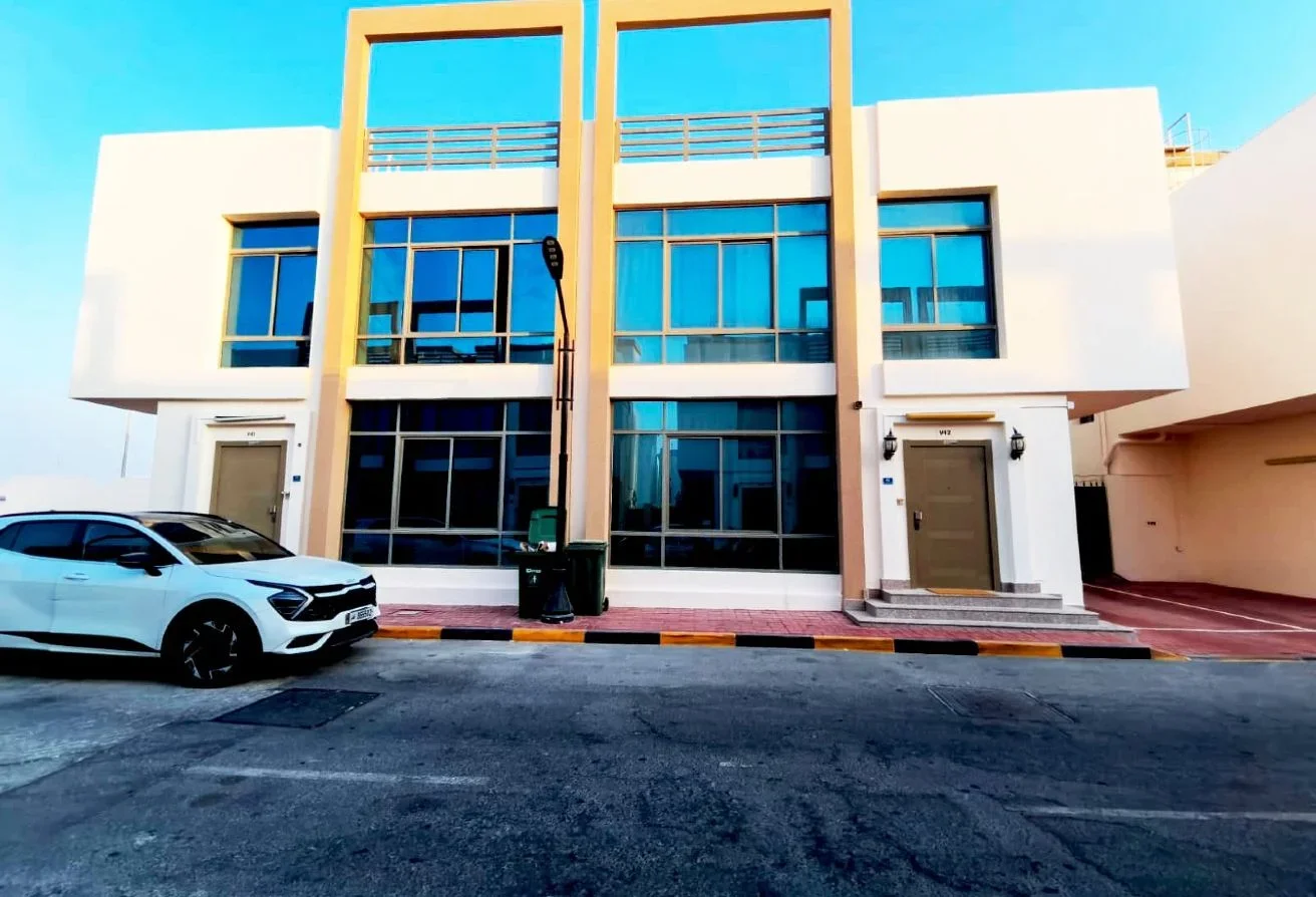6BHK Fully Furnished Villa For Sale | Freehold
