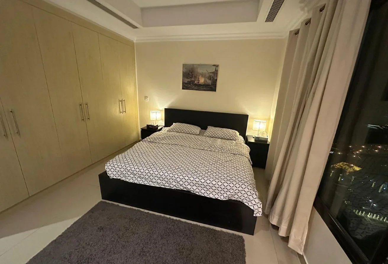 Cozy 1 Bedroom Apt | Sea and Marina View