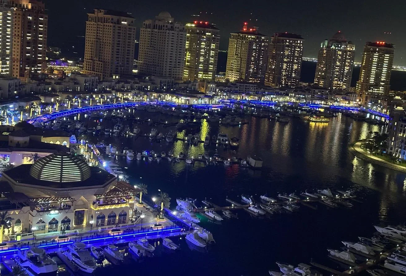Cozy 1 Bedroom Apt | Sea and Marina View