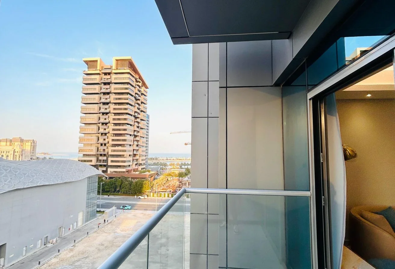 PAY JUST 1.1M , READY TO MOVE IN MARINA LUSAIL
