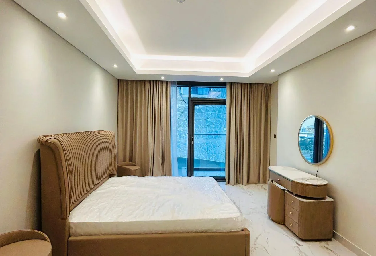 PAY JUST 1.1M , READY TO MOVE IN MARINA LUSAIL