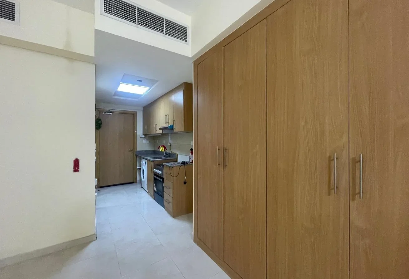 BEAUTIFUL SEMI FURNISHED STUDIO AVAILABLE