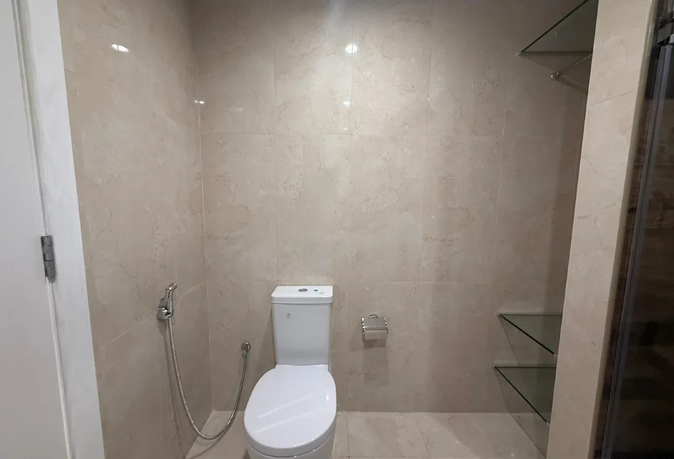 Yasmeen City 1BHK | 665k Cash + 2-3 Years Plan