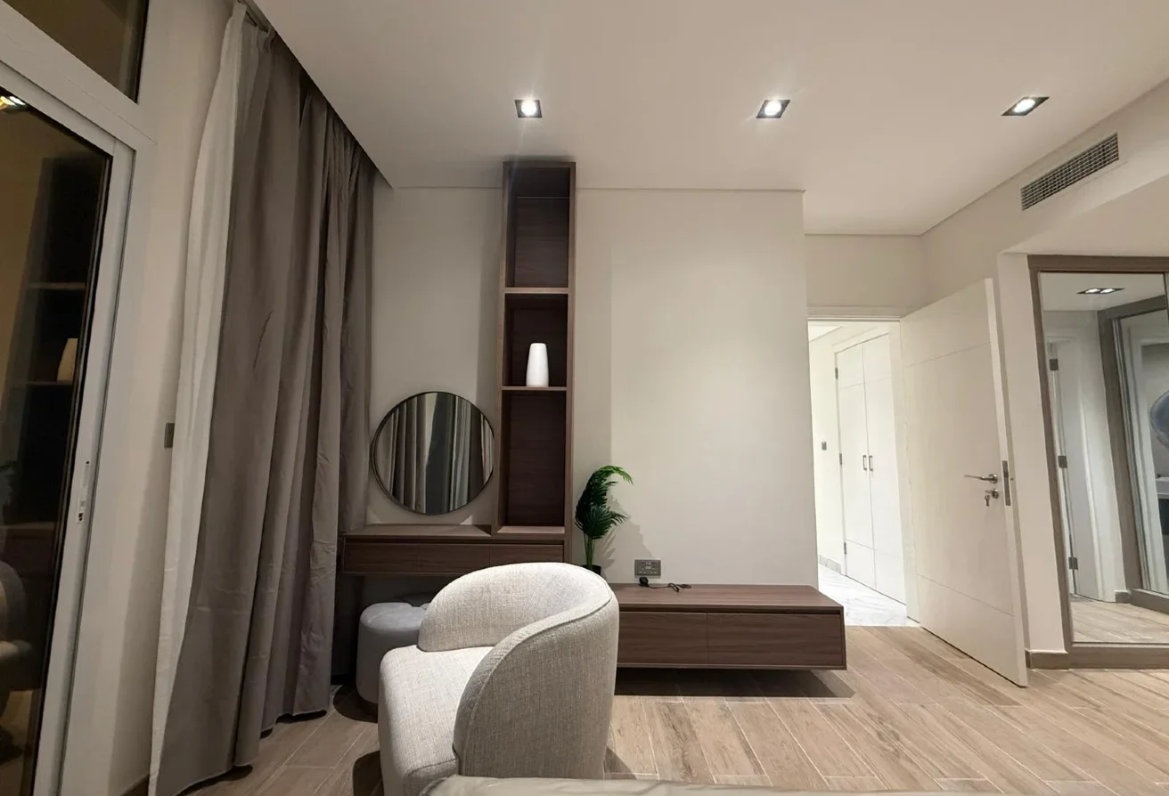 Yasmeen City 1BHK | 665k Cash + 2-3 Years Plan