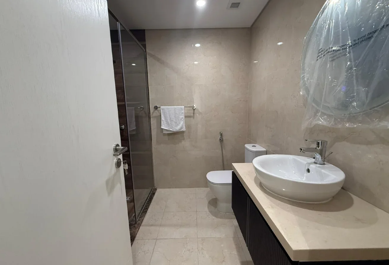 Yasmeen City 1BHK | 665k Cash + 2-3 Years Plan