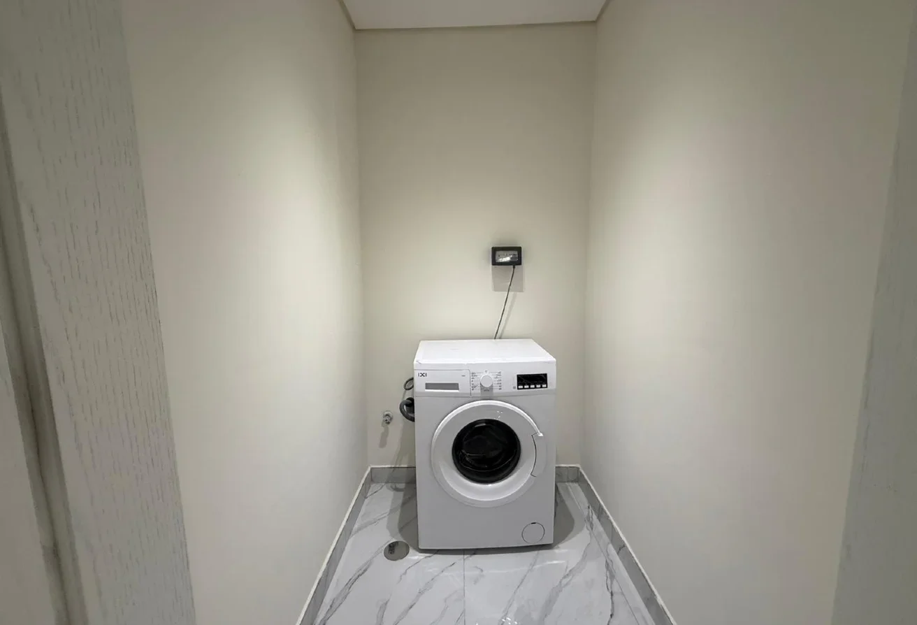 Yasmeen City 1BHK | 665k Cash + 2-3 Years Plan