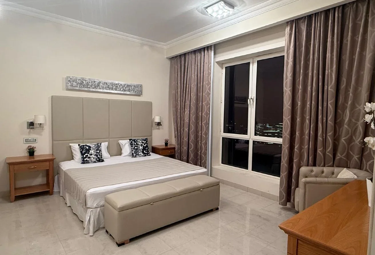High-End 2BHK | Sea Views & Luxury Amenities Pearl