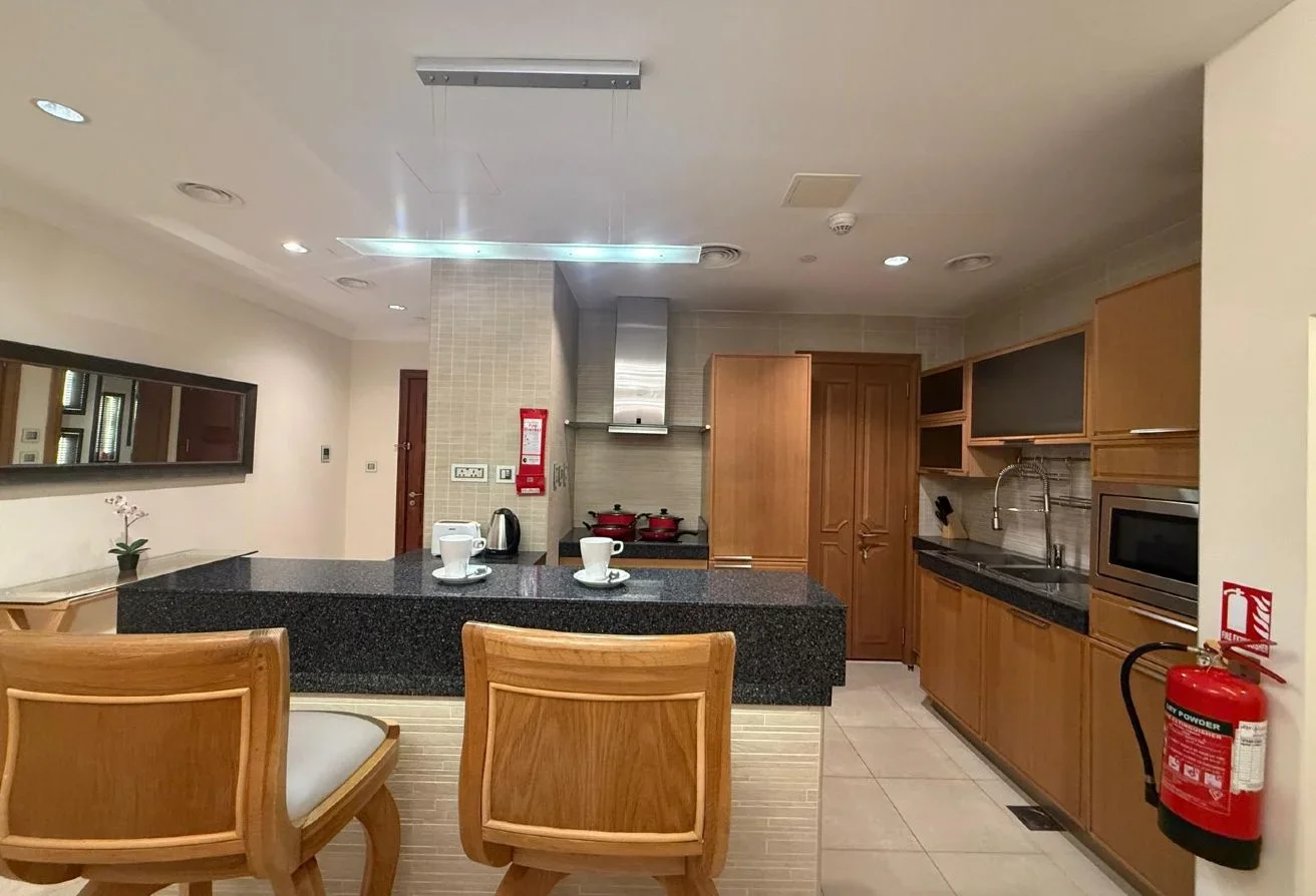 High-End 2BHK | Sea Views & Luxury Amenities Pearl