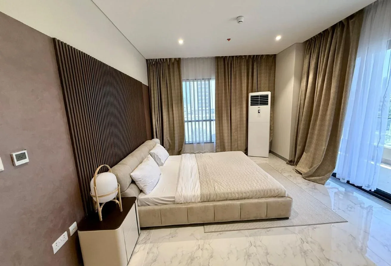 luxury brand new 3bhk apartment in marina