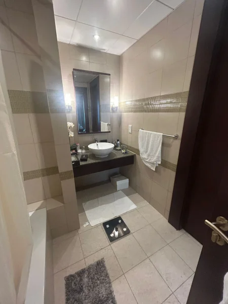 DISCOVER LUXURY LIVING 1 BHK+OFFICE APPARTMENT