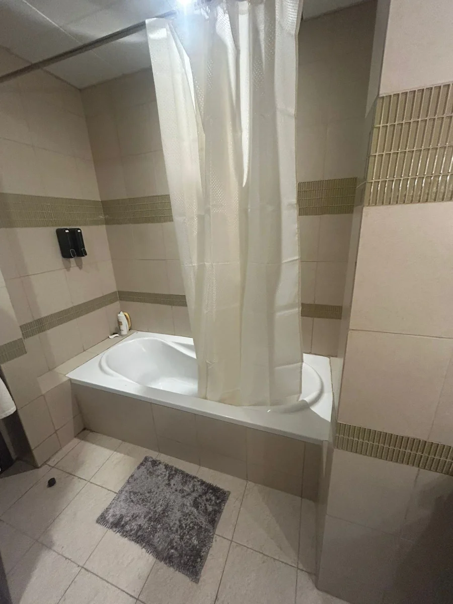 DISCOVER LUXURY LIVING 1 BHK+OFFICE APPARTMENT