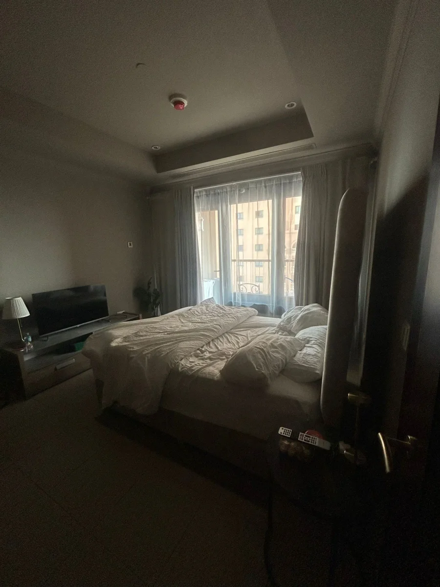 DISCOVER LUXURY LIVING 1 BHK+OFFICE APPARTMENT