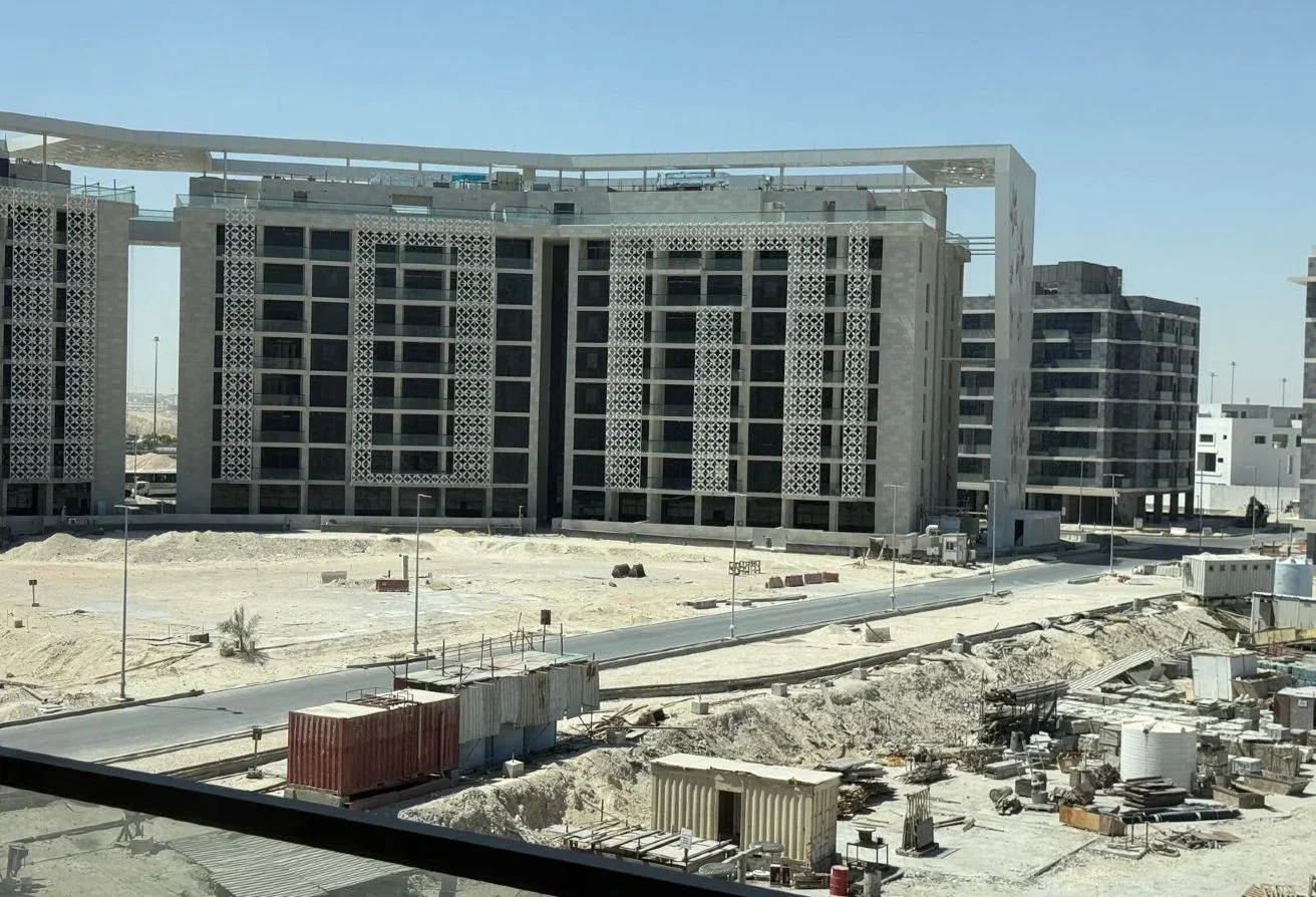 ELEGANT 2 BHK FF BRAND NEW BEST PRICE YASMEEN CITY