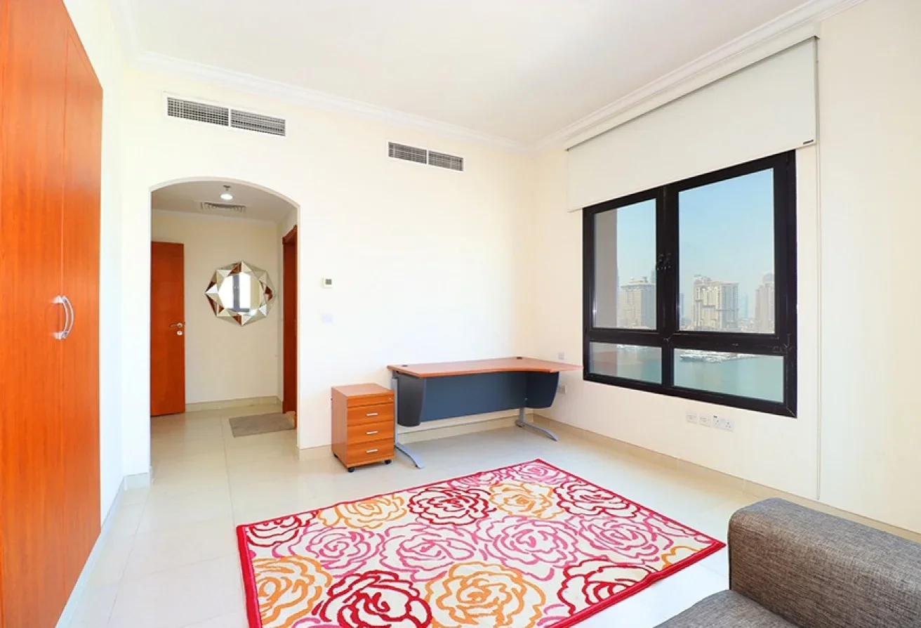 3 Bedroom Rented Apartment Fully Marina View