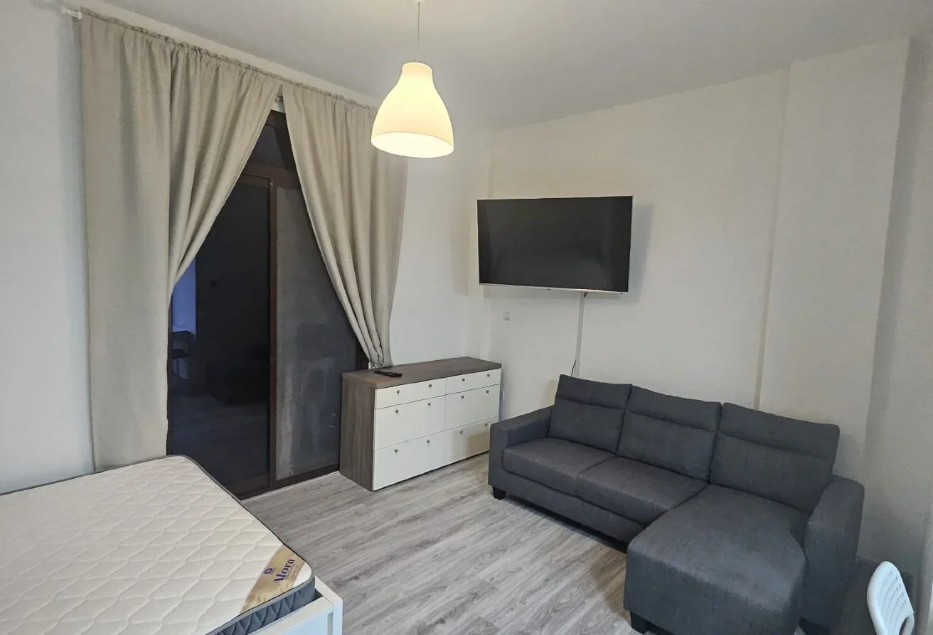ELEGANT STUDIO FULLY FURNISHED IN FOXHILLS
