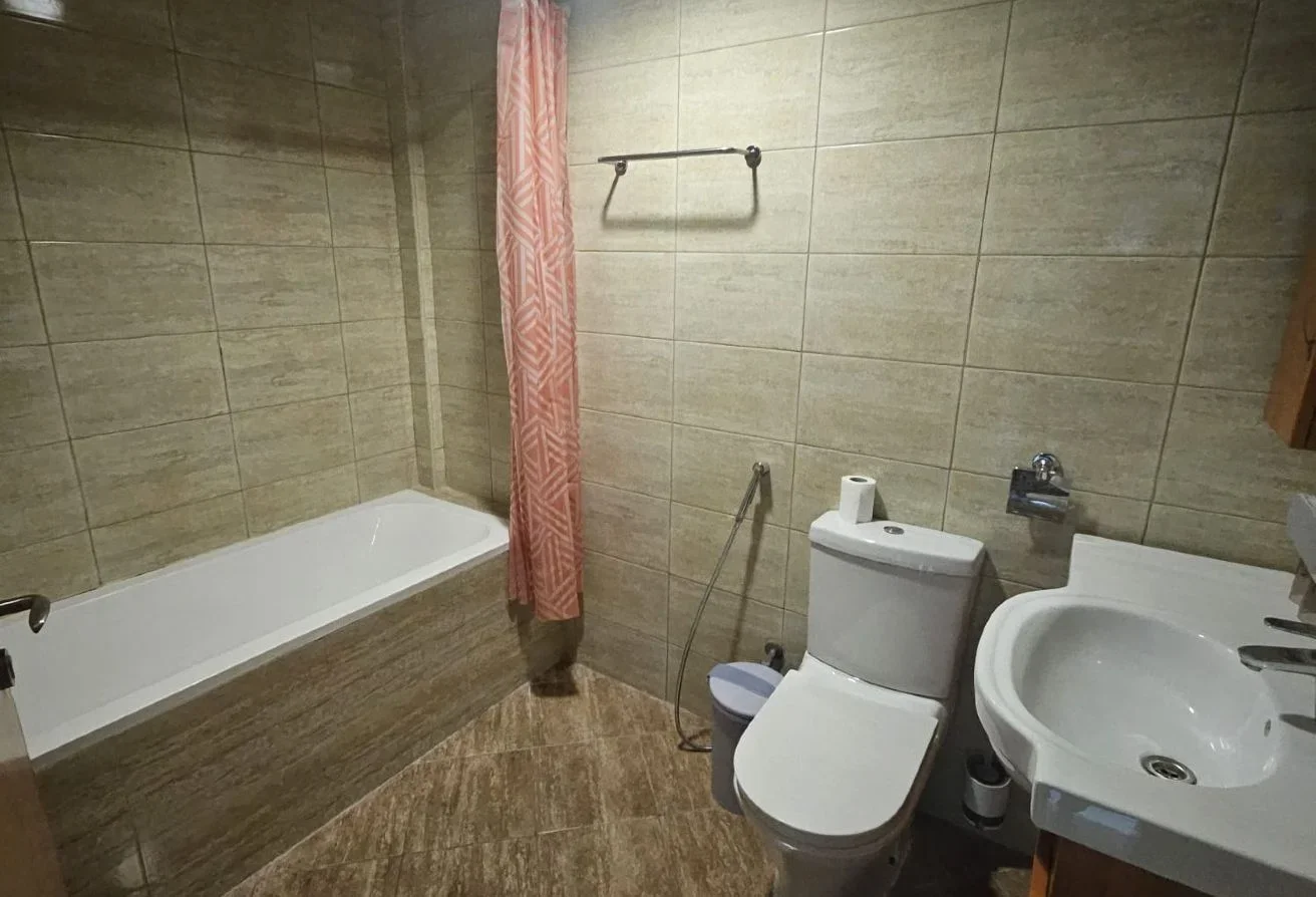 ELEGANT STUDIO FULLY FURNISHED IN FOXHILLS