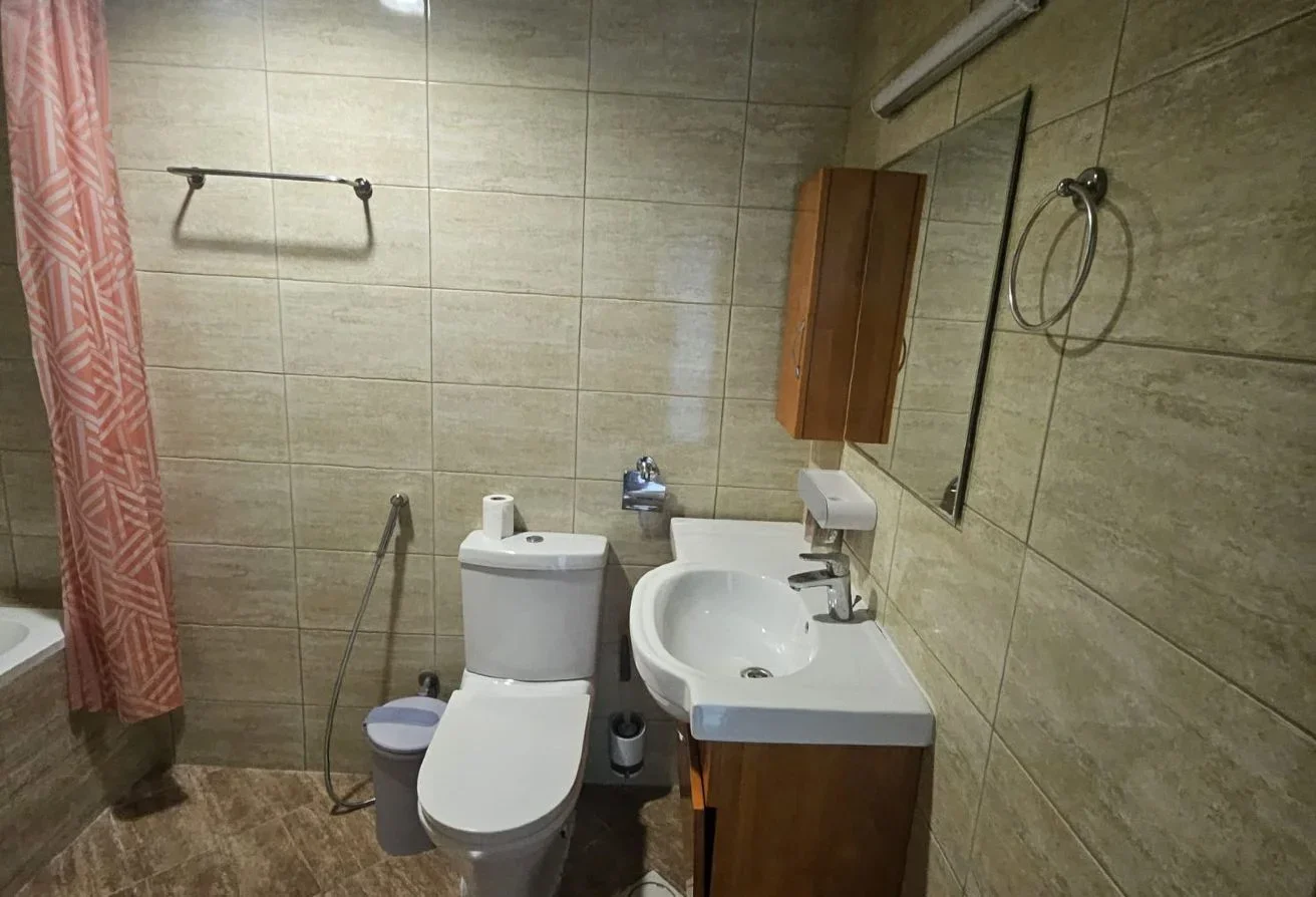 ELEGANT STUDIO FULLY FURNISHED IN FOXHILLS