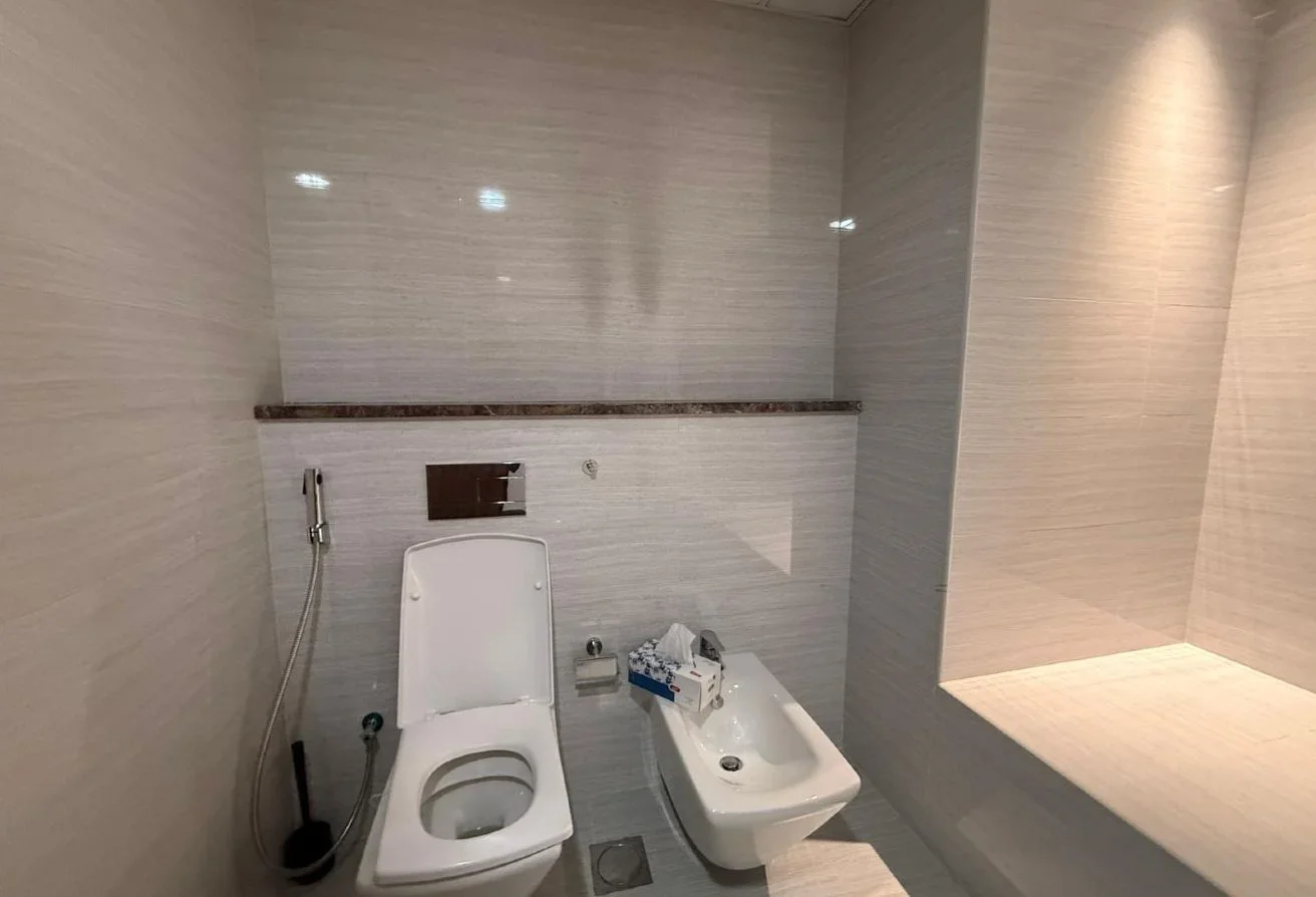 2BR-QAR 9,500 Including Bills-Balcony -Porto-SF
