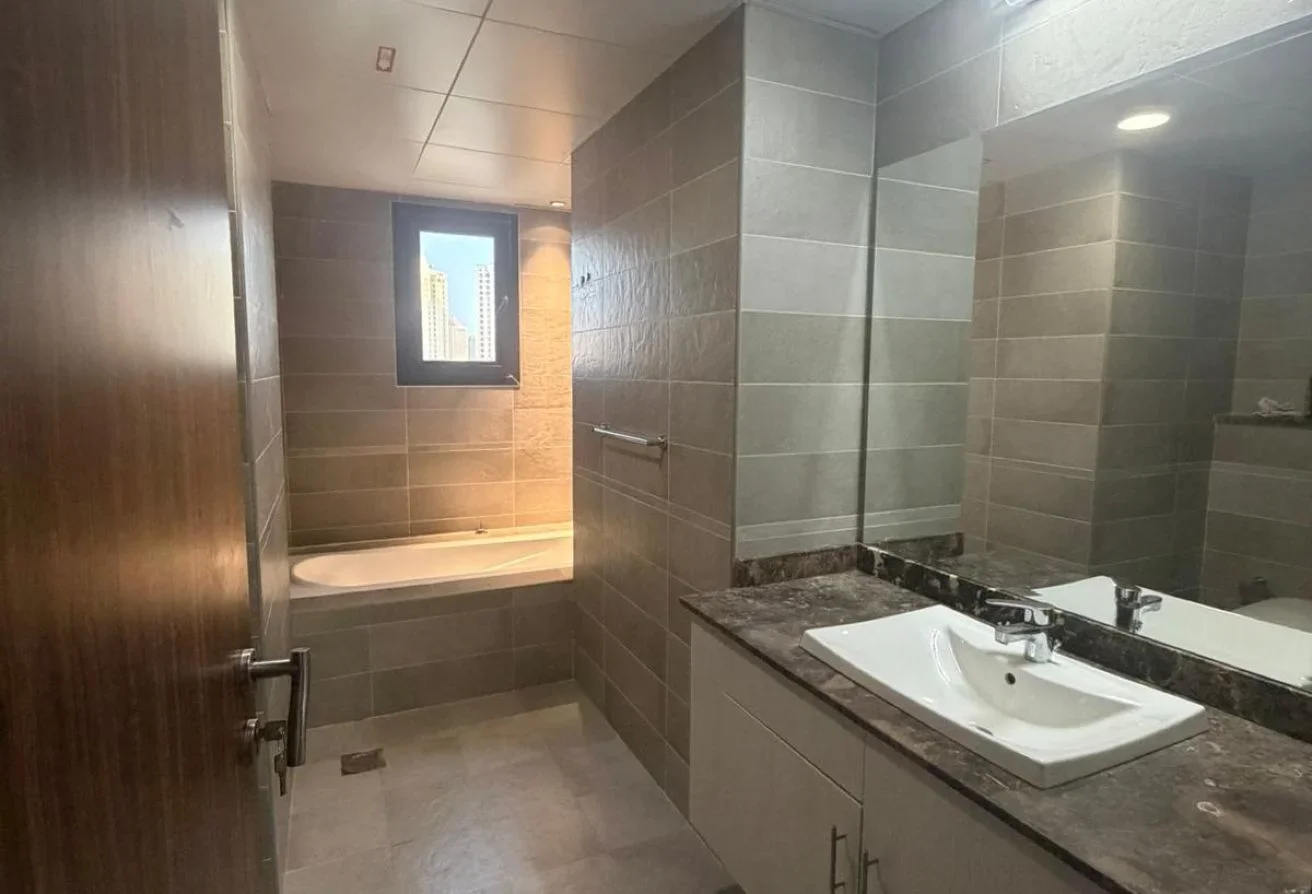 LUXURY 2 BHK APARTMENT FOR RENT|