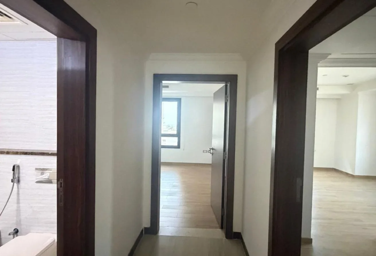 LUXURY 2 BHK APARTMENT FOR RENT|
