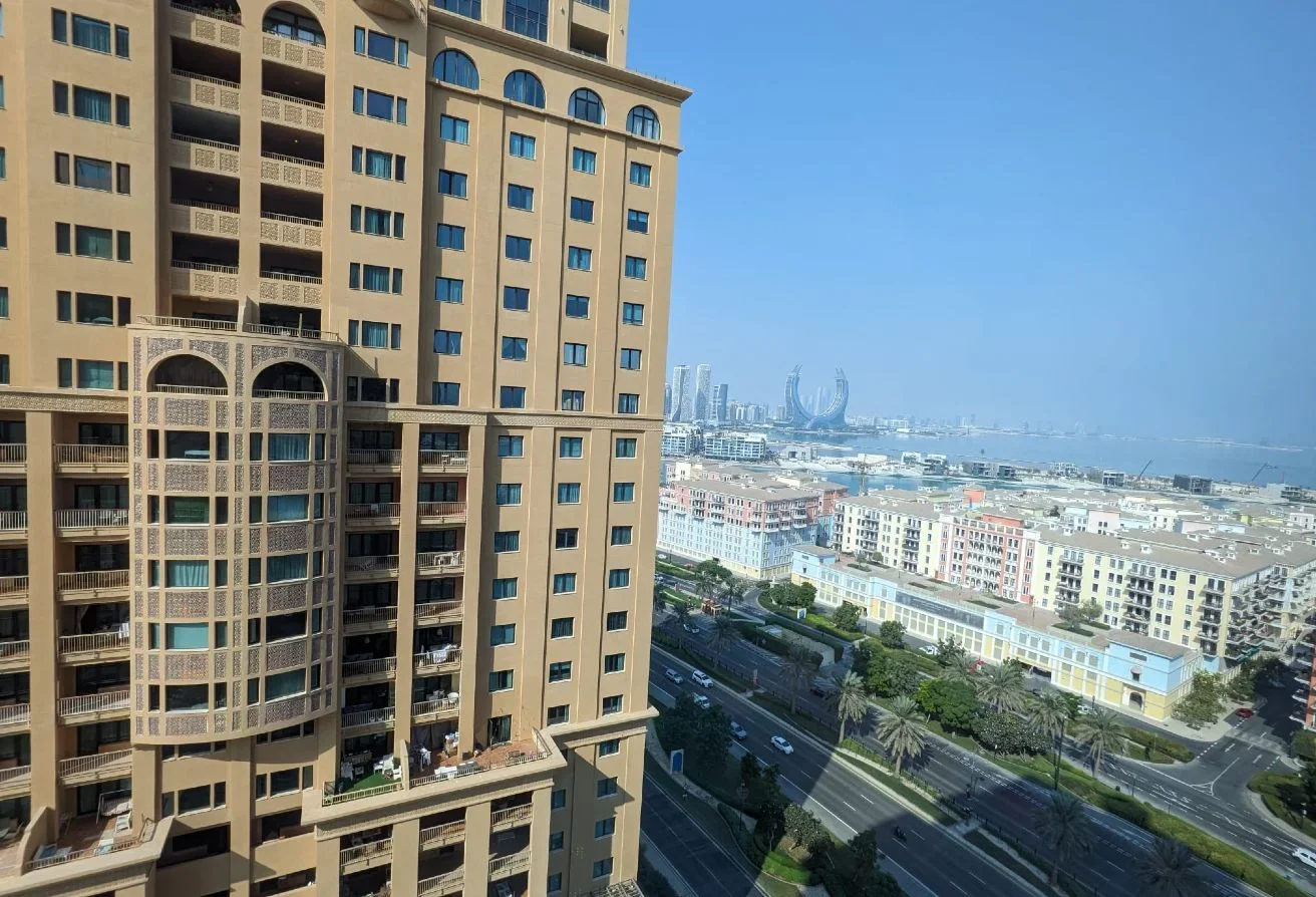 ELEGENT 1BHK+MAID ROOM MARINA VIEW READY TO MOVE I