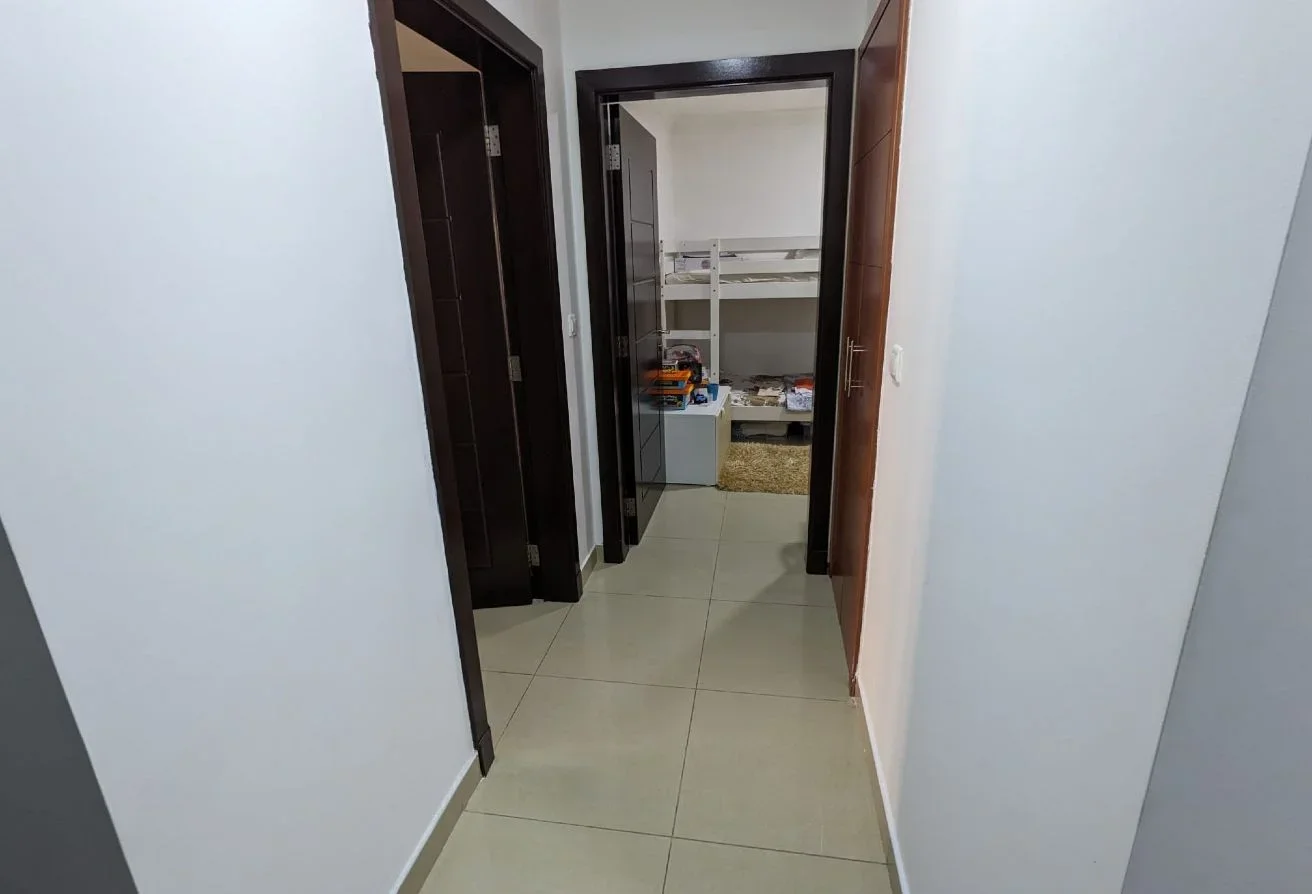 ELEGENT 1BHK+MAID ROOM MARINA VIEW READY TO MOVE I