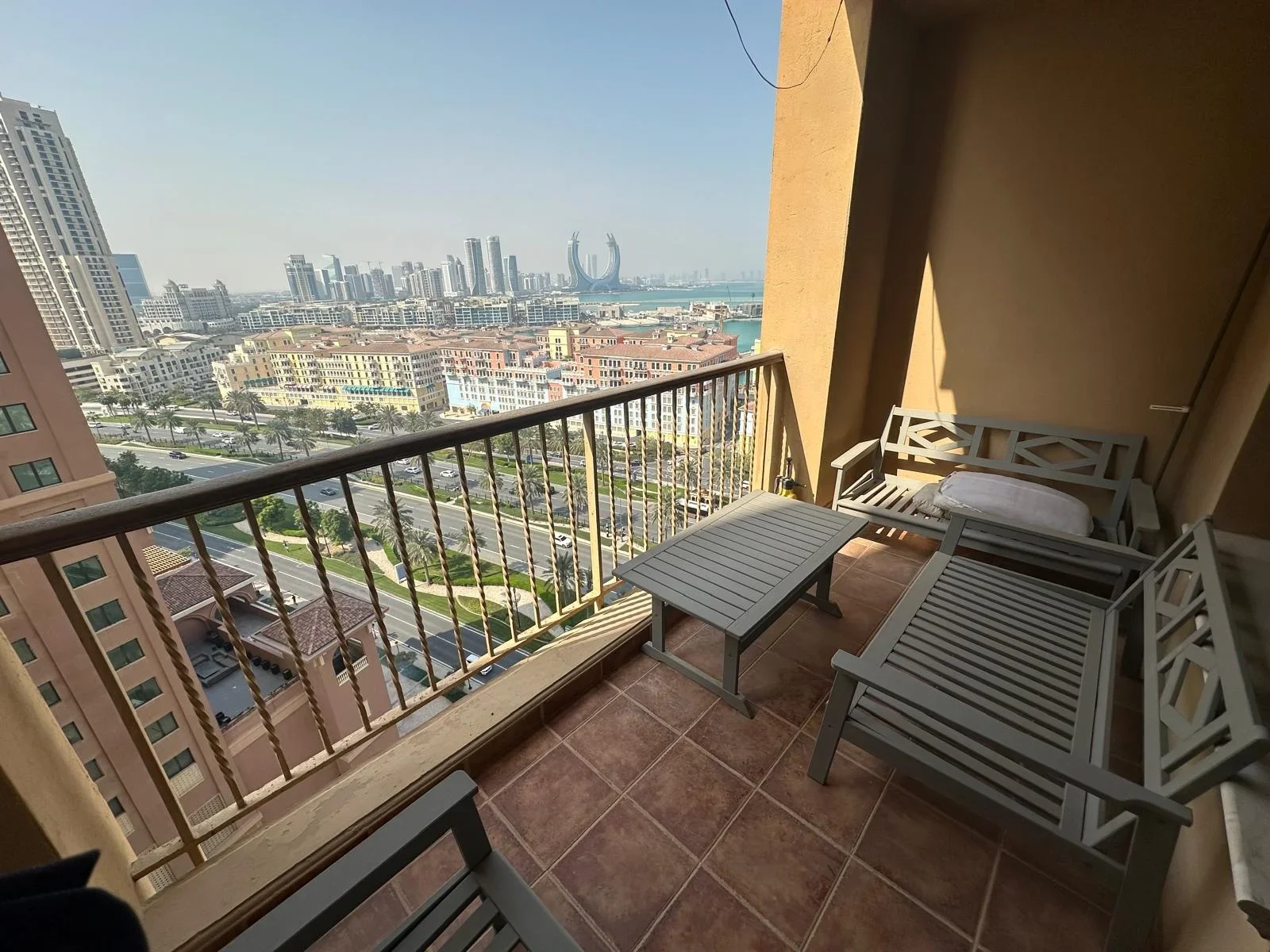Well maintained 1BHK fully furnished with balcony