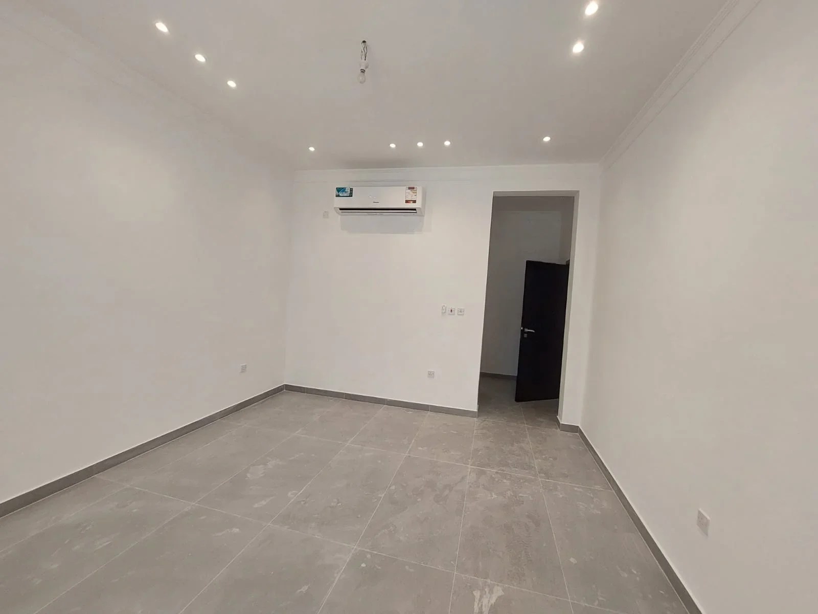 7BHK+Maid brand new villa in wakra for sale|