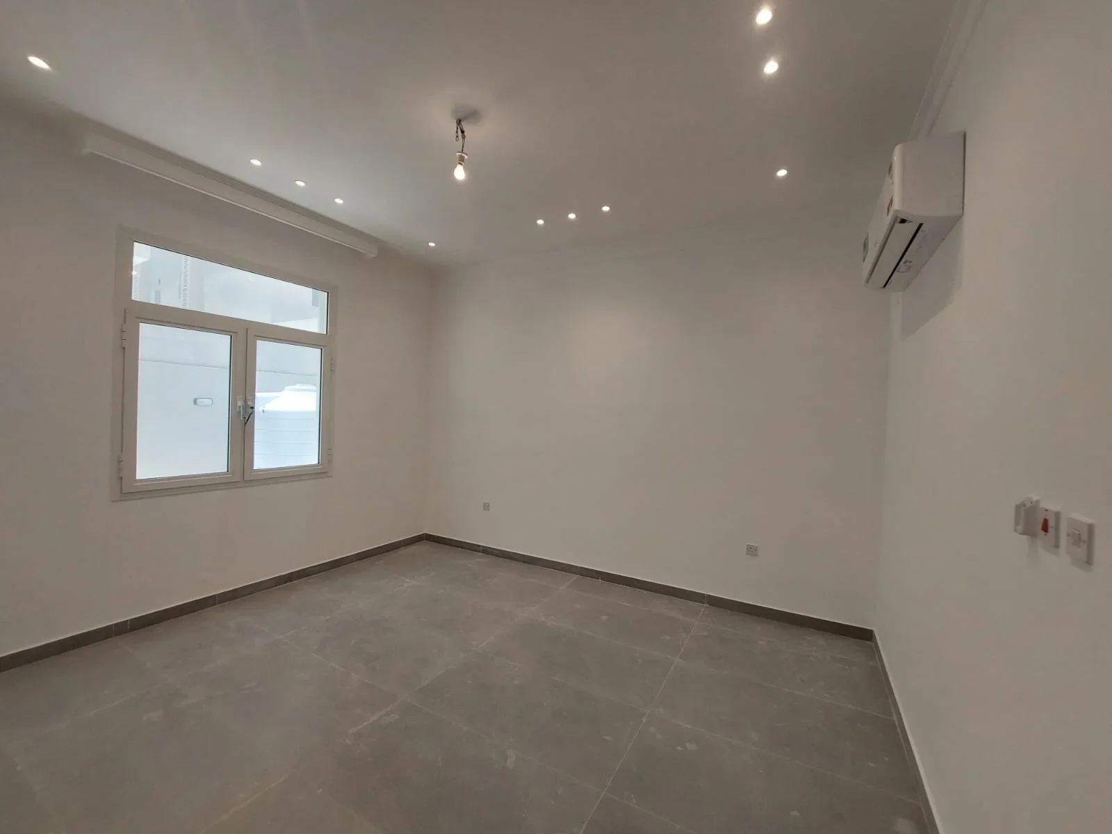 7BHK+Maid brand new villa in wakra for sale|
