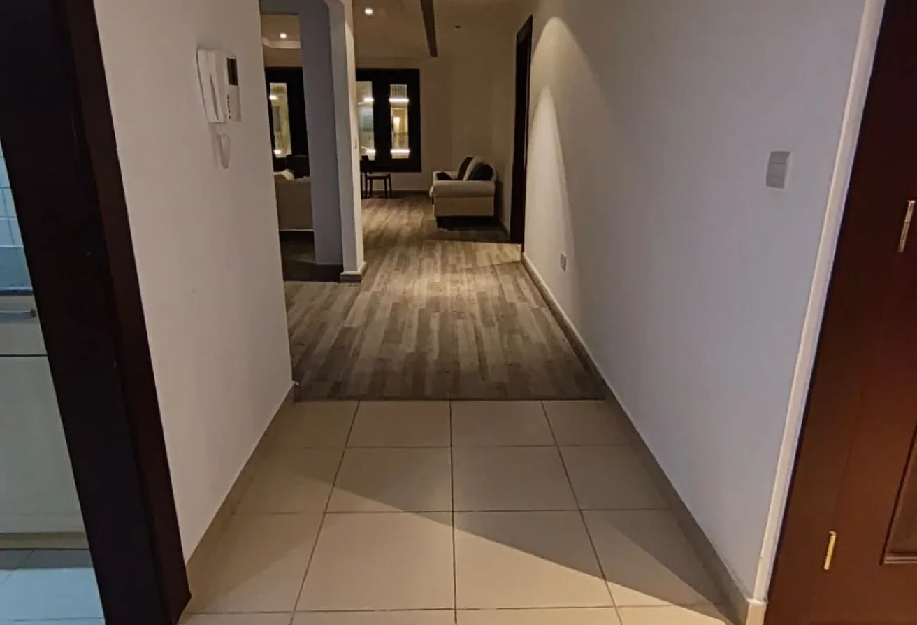 1bhk fully furnished spacious big size appartement