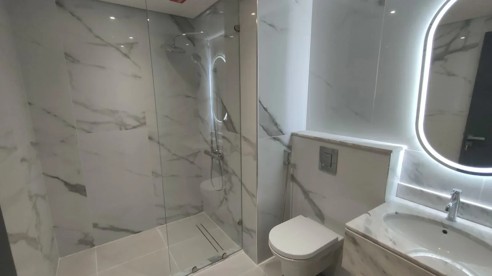 OWN 1BR WITH READY APARTMENT WITH 3 YEARS PLAN