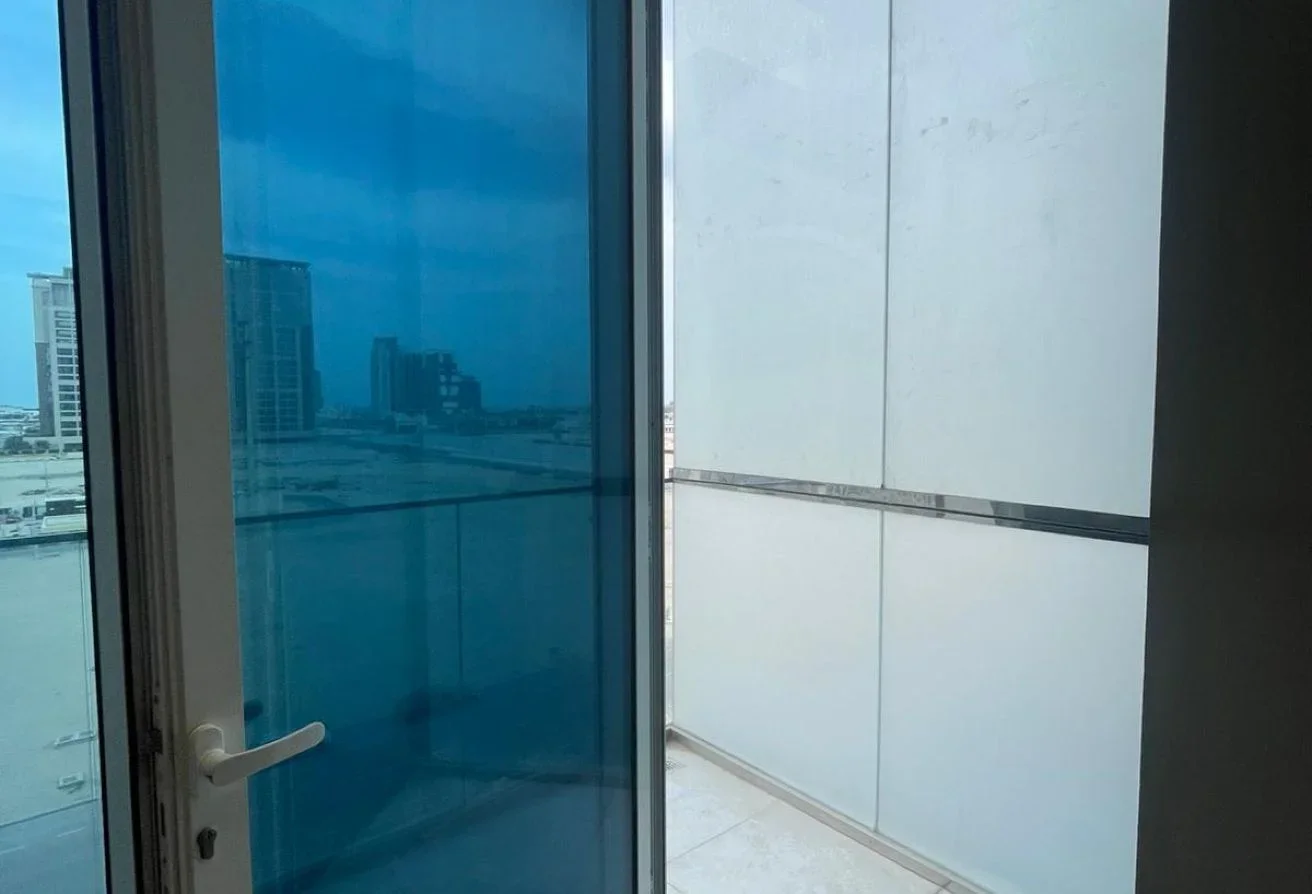 ELEGANT 2 BHK SEMI FURNISHED INCLUDING BILLS