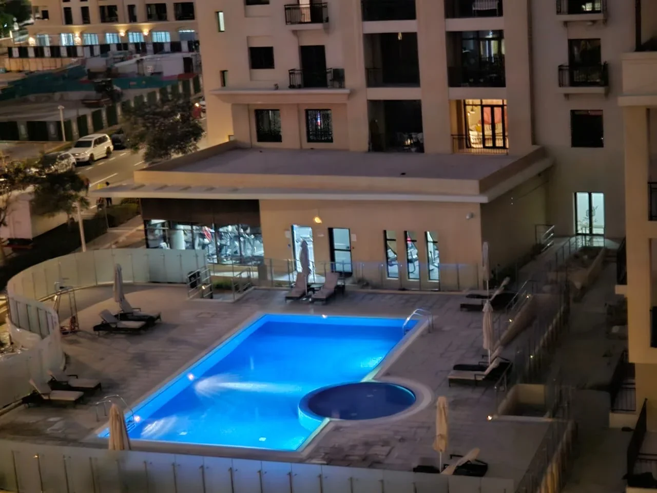 COZY STUDIO FULLY FURNISHED WITH BALCONY 