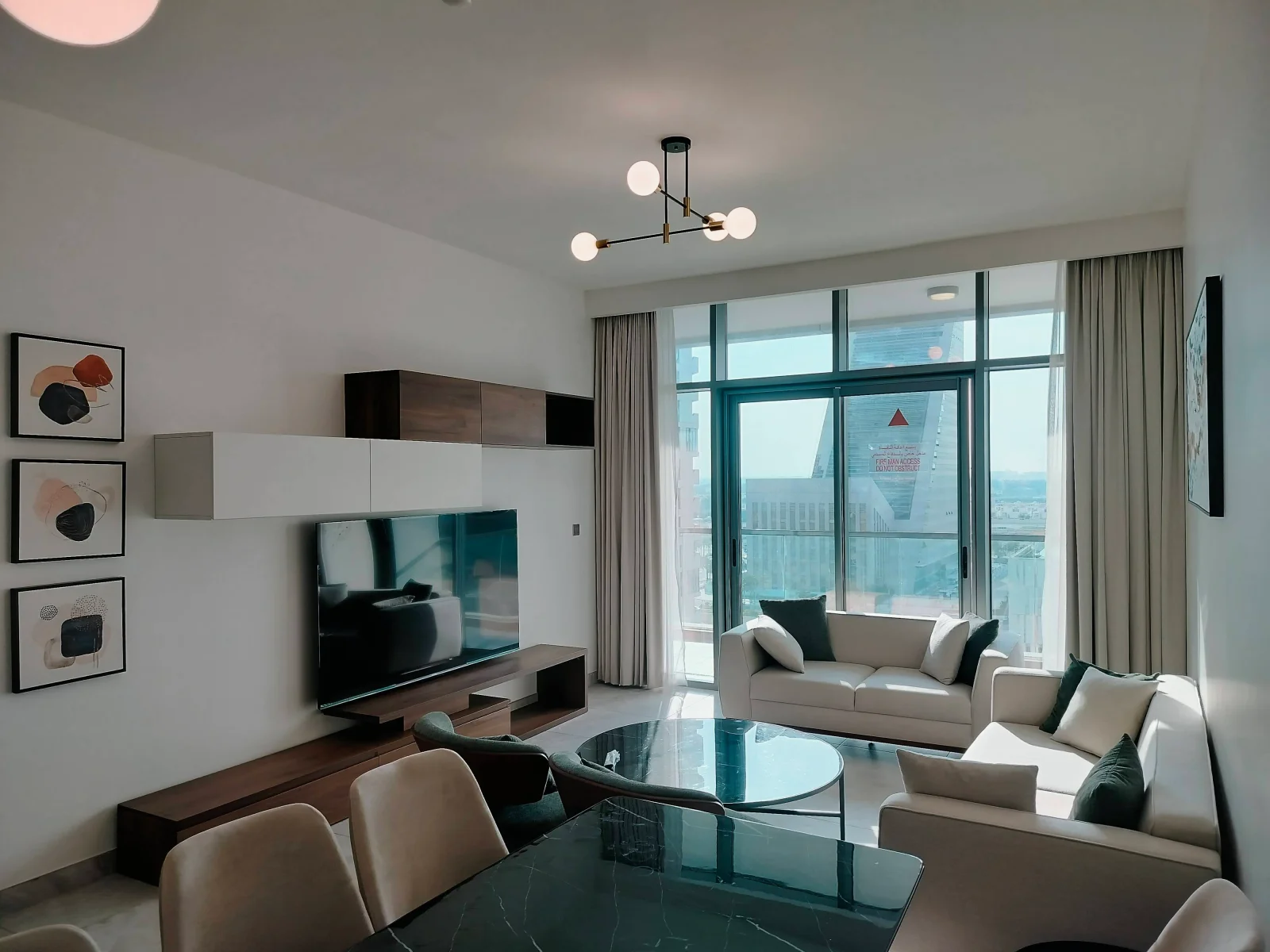 Marina 2 BHK + Maid I FF I EXL I Big Balcony I S V
