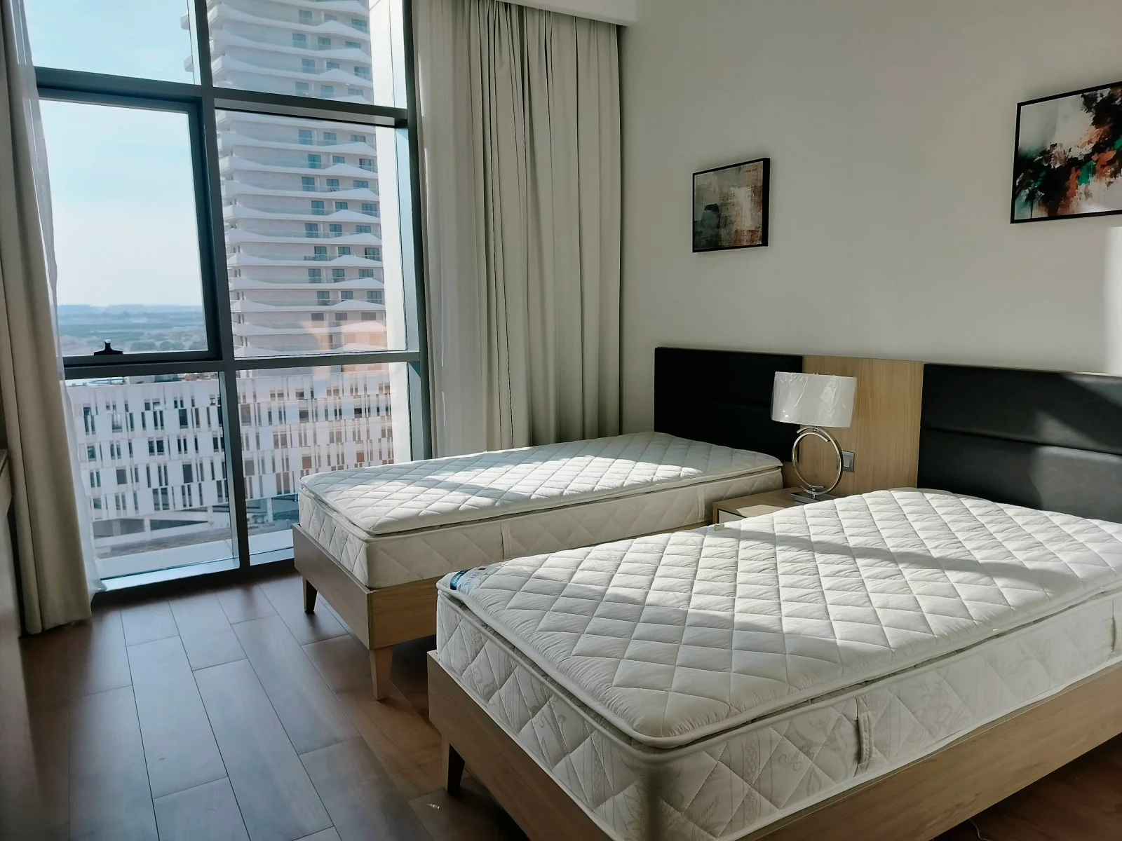 Marina 2 BHK + Maid I FF I EXL I Big Balcony I S V