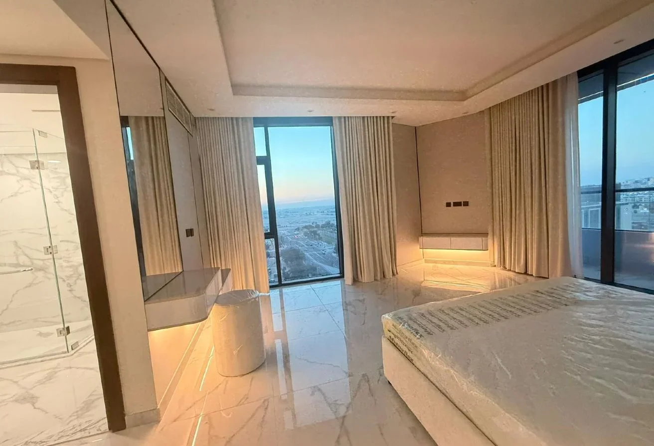 Lusail Marina Brand New 175 SQM Title Deed 2.4M