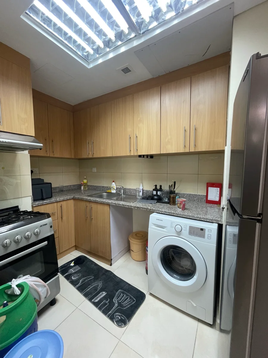 LAVISH 1 BEDROOM APARTMENT FULLY FURNISHED BALCONY
