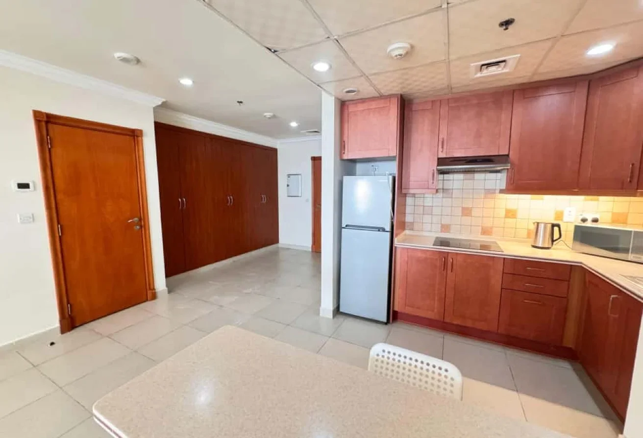Large Sea View Studio in Porto Arabia