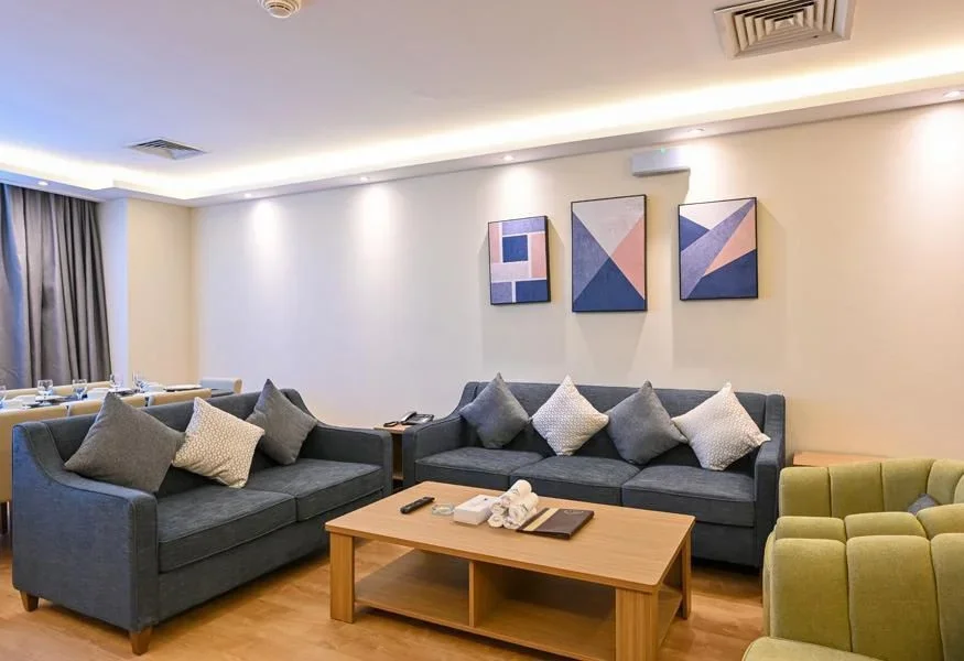 2 bhk in Mushrieb including bills fully furnished