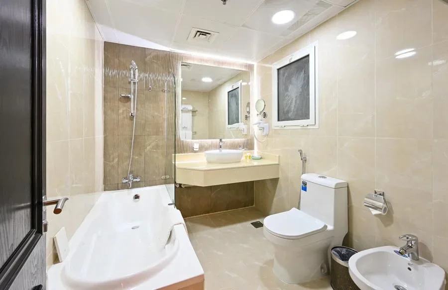 2 bhk in Mushrieb including bills fully furnished